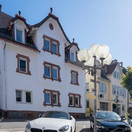 Apartment Lit Living - Luxury House - Box Spring - Parking - Exclusive Kitchen