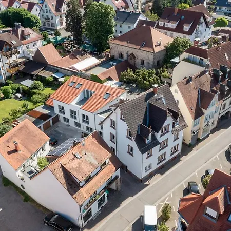 Apartment Lit Living - Luxury House - Box Spring - Parking - Exclusive Kitchen