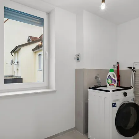 Lit Living - Luxury House - Box Spring - Parking - Exclusive Kitchen Hemsbach