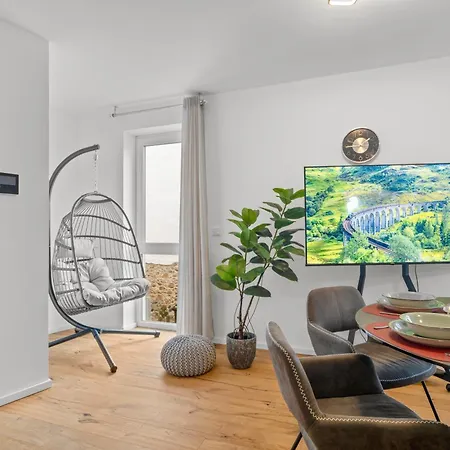 Lit Living - Luxury House - Box Spring - Parking - Exclusive Kitchen Apartment Hemsbach